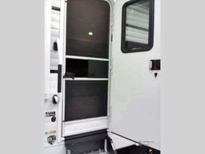 2026 Venture RV Sienna - Photo 10