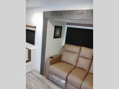 2026 Venture RV Sienna - Photo 25