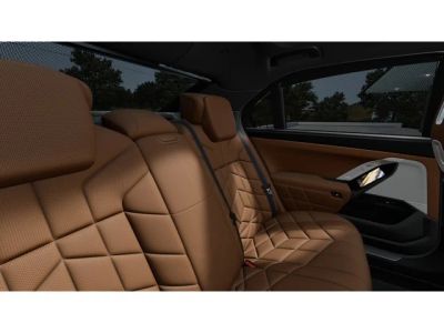 2026 BMW 760i - Photo 12