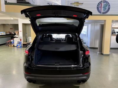2020 Porsche Cayenne — rear three-quarter view