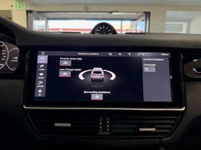 2020 Porsche Cayenne — photo 18 view