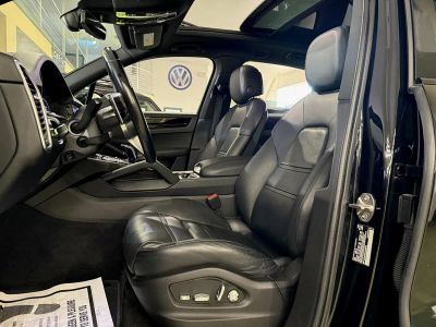 2020 Porsche Cayenne — photo 11 view