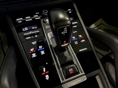 2020 Porsche Cayenne — photo 22 view