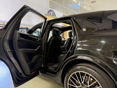 2020 Porsche Cayenne — engine compartment view