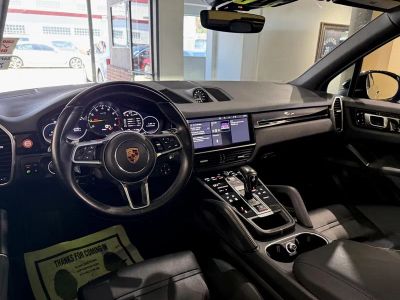 2020 Porsche Cayenne — photo 9 view