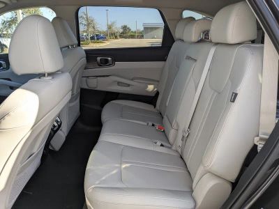 2026 Kia Sorento — photo 15 view