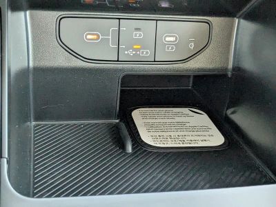 2026 Kia Sorento — photo 28 view