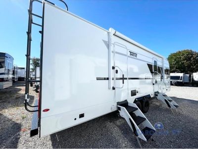 2026 Winnebago Thrive - Photo 4