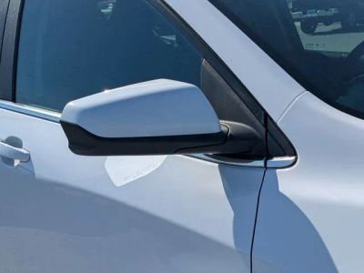 2022 Chevrolet Equinox — photo 10 view