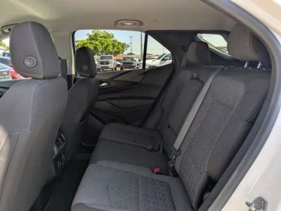 2022 Chevrolet Equinox — photo 13 view
