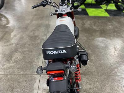 2025 Honda Monkey ABS - Photo 5
