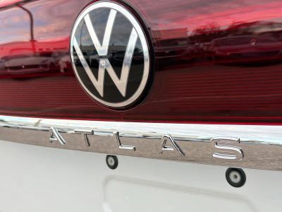 2026 Volkswagen Atlas Cross Sport — photo 11 view