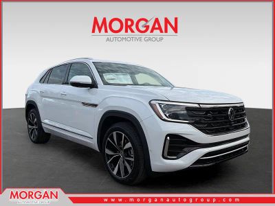 2026 Volkswagen Atlas Cross Sport 2.0T SEL Premium R-Line in White Pearl — front three-quarter view
