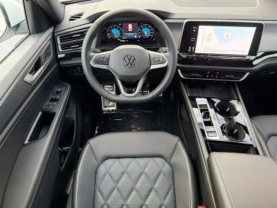 2026 Volkswagen Atlas Cross Sport — photo 17 view