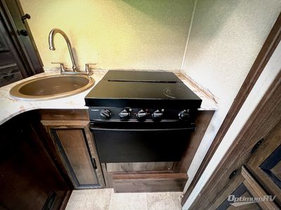 2019 Coachmen Freelander - Photo 12