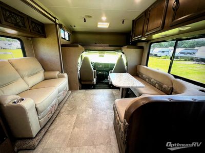 2019 Coachmen Freelander - Photo 18