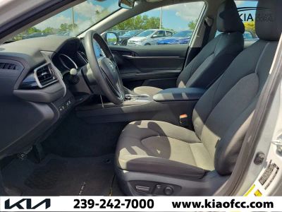 2022 Toyota Camry — photo 20 view