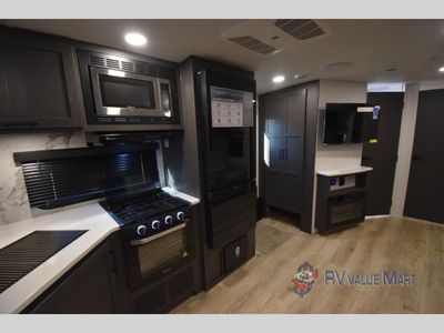 2026 Forest River RV Flagstaff Super Lite - Photo 17