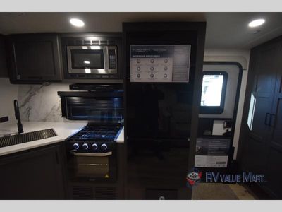 2026 Forest River RV Flagstaff Super Lite - Photo 7