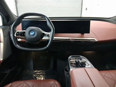 2026 2023 iX SUV - Photo 4