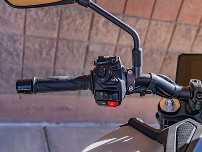 2026 Yamaha MT-09 - Photo 6