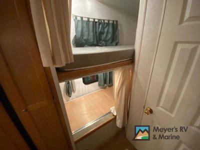 2002 Glendale Titanium — photo 11 view