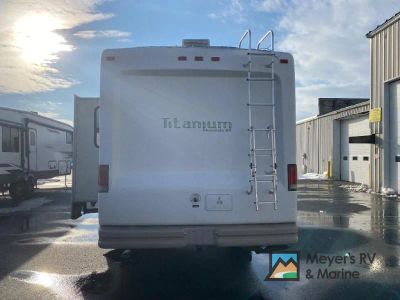 2002 Glendale Titanium — rear three-quarter view