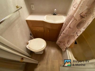 2002 Glendale Titanium — photo 14 view