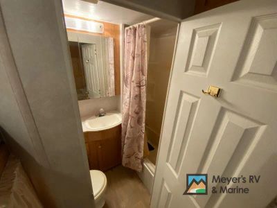 2002 Glendale Titanium — photo 13 view
