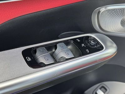 2026 Mercedes-Benz GLC - Photo 18