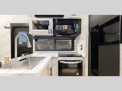 2026 Forest River RV Cherokee Rogue Armored - Photo 38