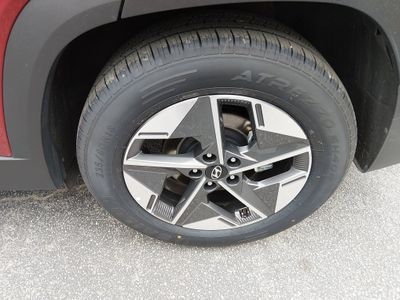 2025 Hyundai Tucson — photo 10 view