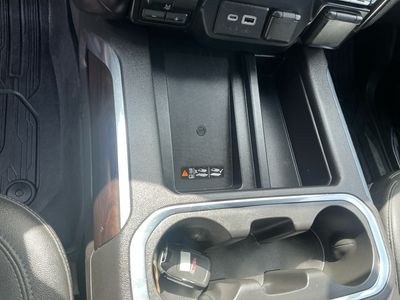 2022 GMC Sierra 1500 Limited — photo 12 view