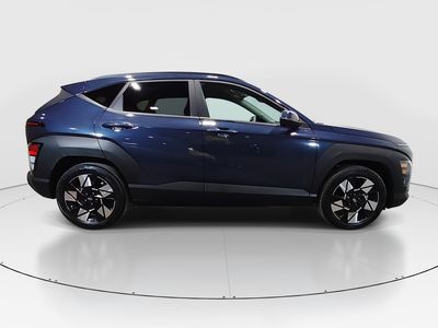 2025 Hyundai Kona — photo 8 view