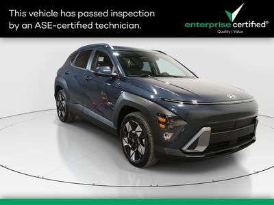 2025 Hyundai Kona SEL FWD — front three-quarter view