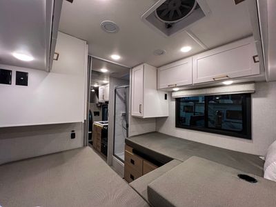 2026 Thor Motor Coach CHATEAU SPRINTER - Photo 18