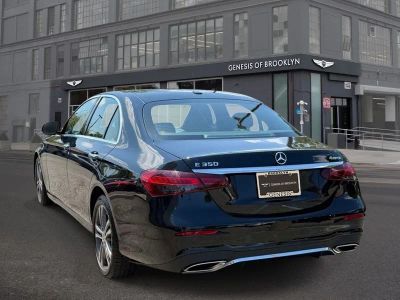 2022 Mercedes-Benz E-Class — detail view
