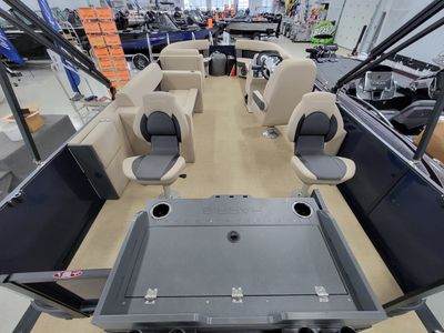 2025 Harris Flotebote Cruiser 210 - Photo 15