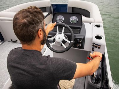 2025 Harris Flotebote Cruiser 210 - Photo 34