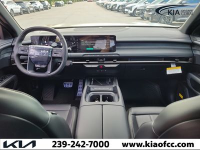 2027 Kia Telluride Hybrid - Photo 17
