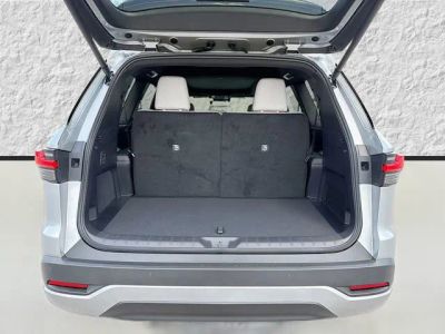2026 Lexus TX — photo 12 view