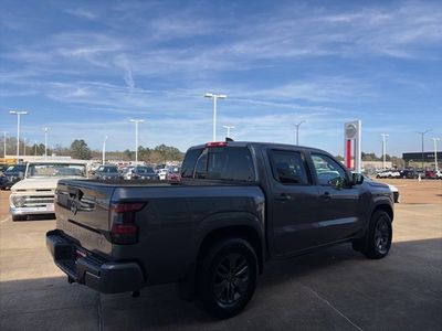 2025 Nissan Frontier - Photo 4
