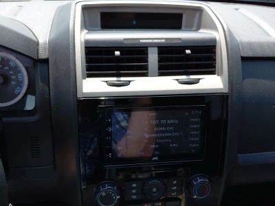 2010 Ford Escape — detail view