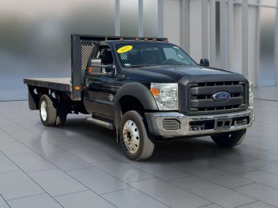 2015 Ford F-550SD — side profile view