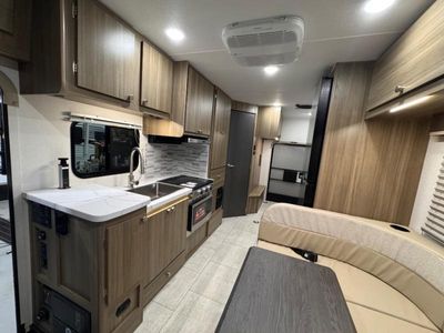 2026 Coachmen RV Freelander - Photo 6