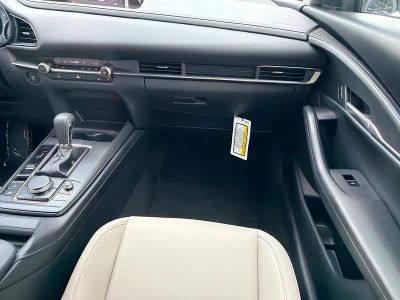 2026 Mazda CX-30 — photo 17 view