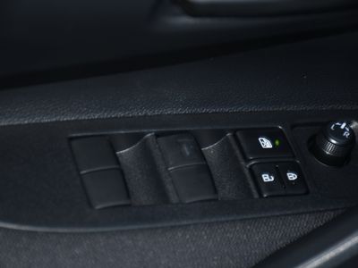 2026 Toyota Corolla - Photo 6