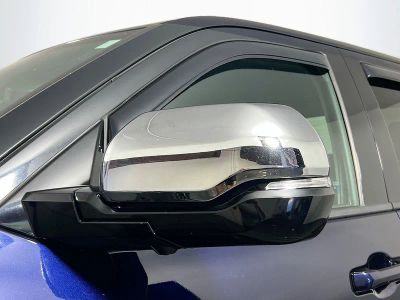 2023 Toyota Tundra — photo 10 view