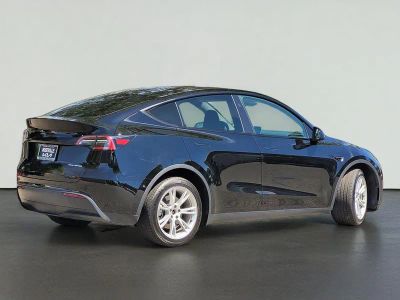2023 Tesla MODEL Y — interior view