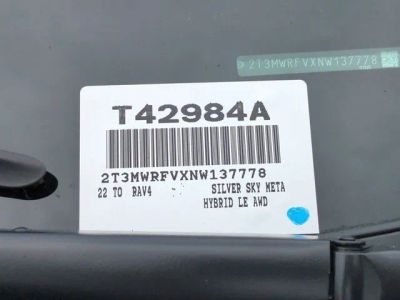2022 Toyota RAV4 Hybrid - Photo 16